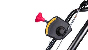 Снегоуборщик  бензиновый CHAMPION ST556